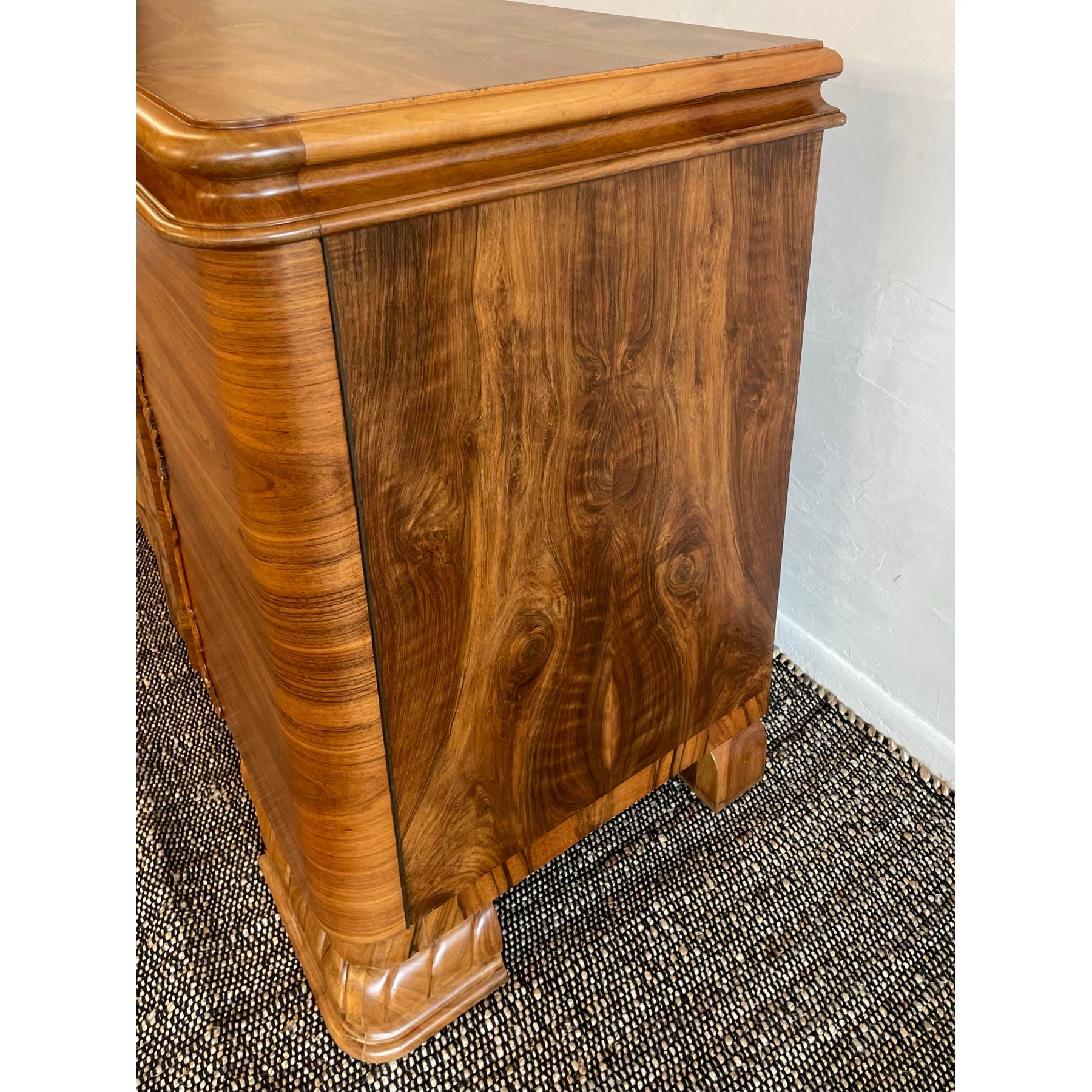 1910/1920s Antique Vintage Burled Wood Art Deco German Sideboard Credenza Large