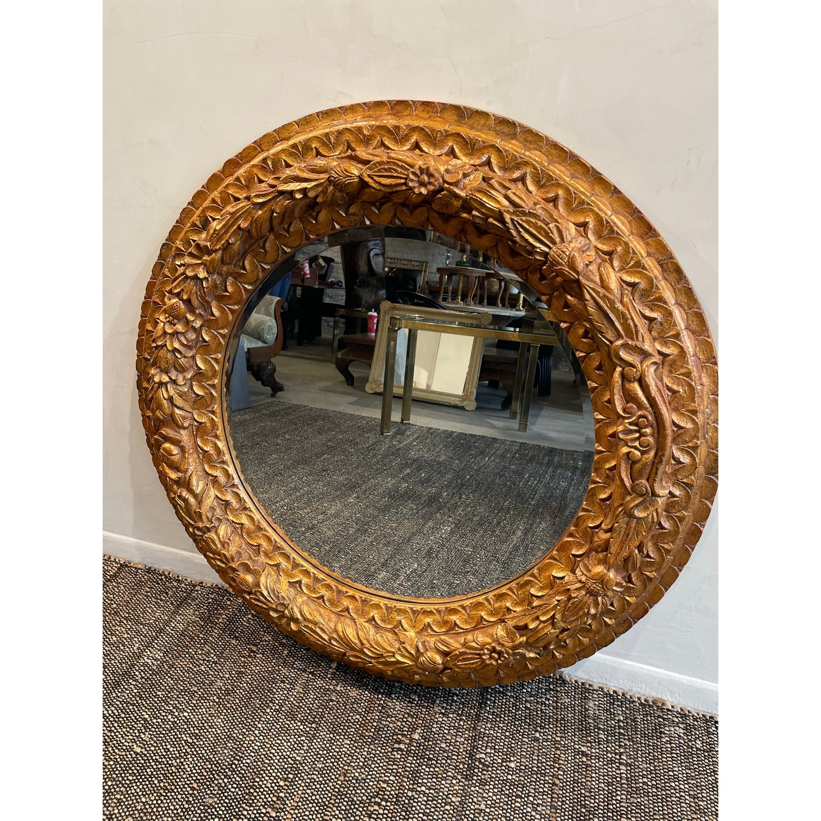 1960s Vintage Hand-Carved Giltwood Round Mirror With Floral Relief