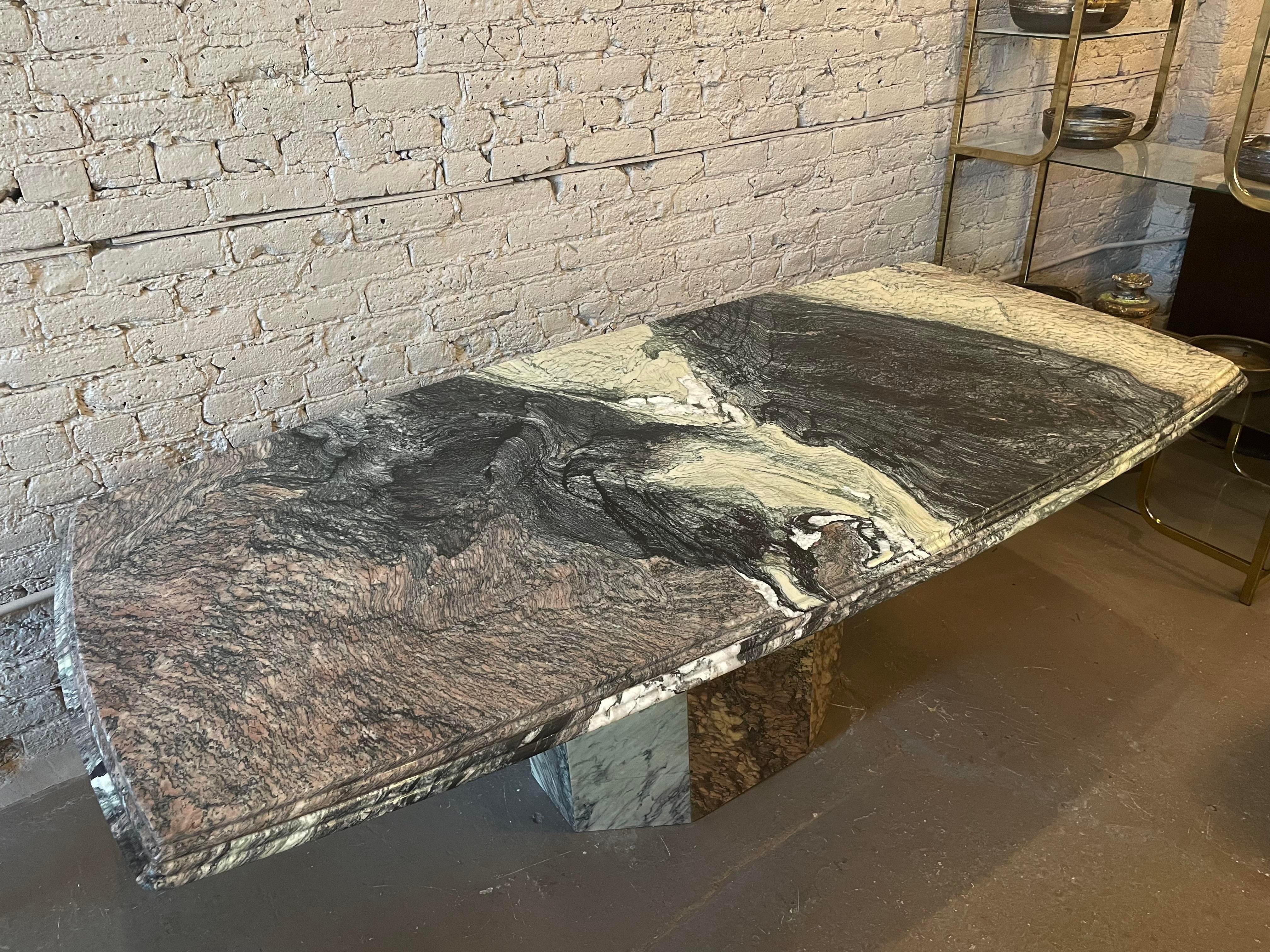 1970s Postmodern Cipollino Ondulato Marble Dining Table With Channeled Edge