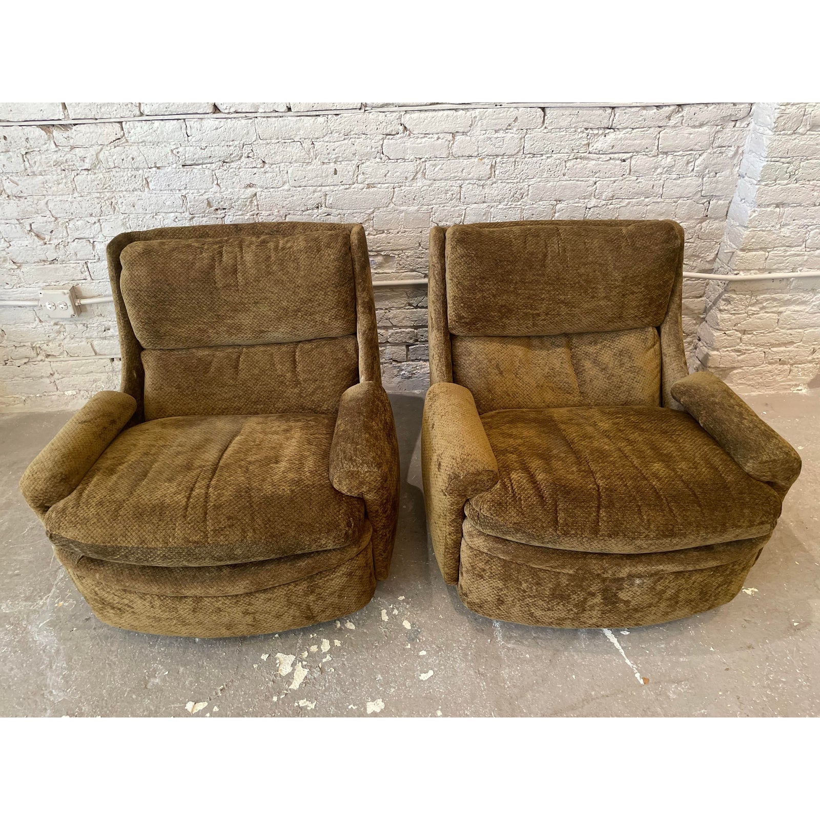 1980s Postmodern Sculptural Arc Chairs
