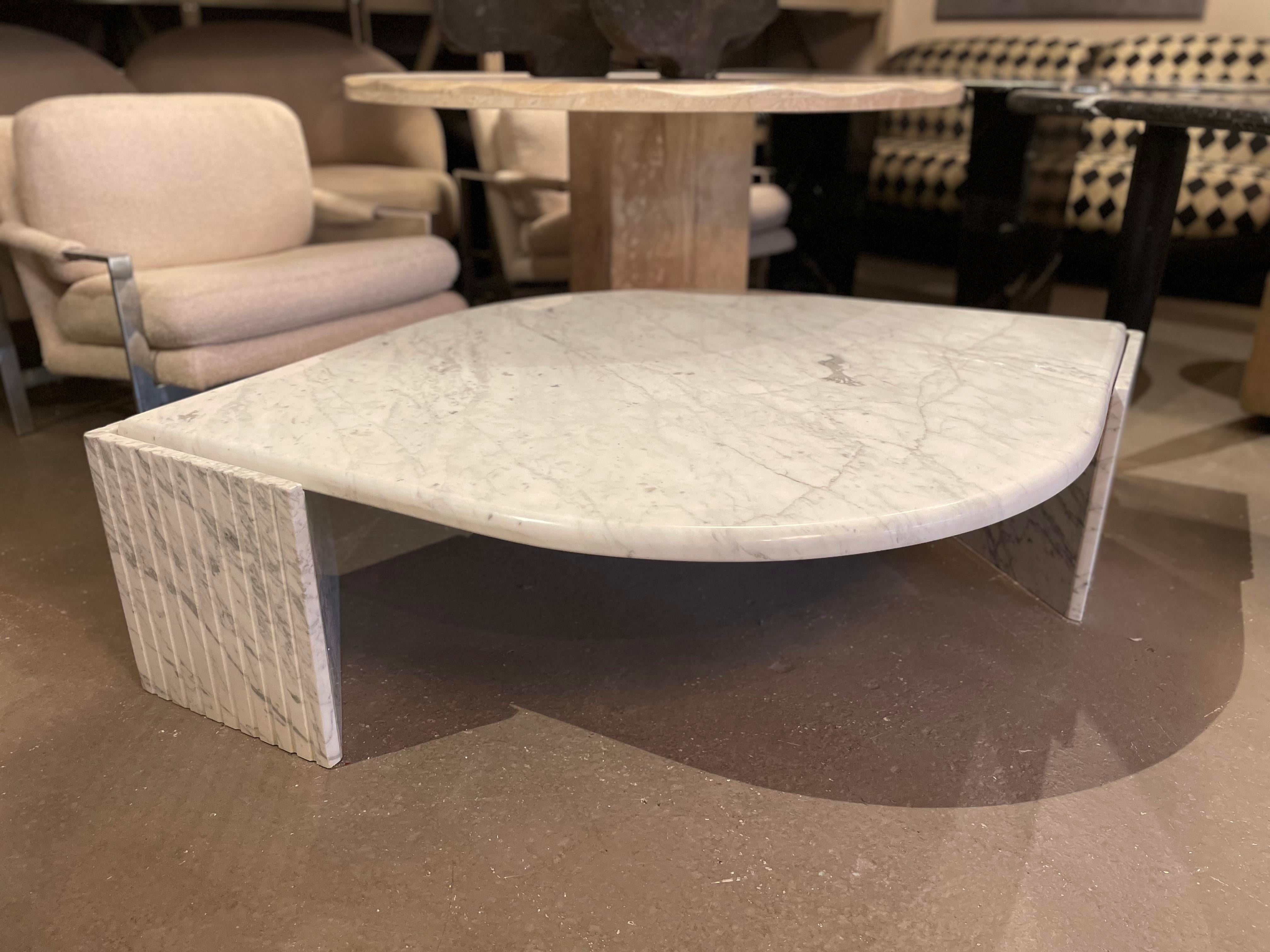 1980s Italian Carrara Marble Eye Shaped Coffee Table