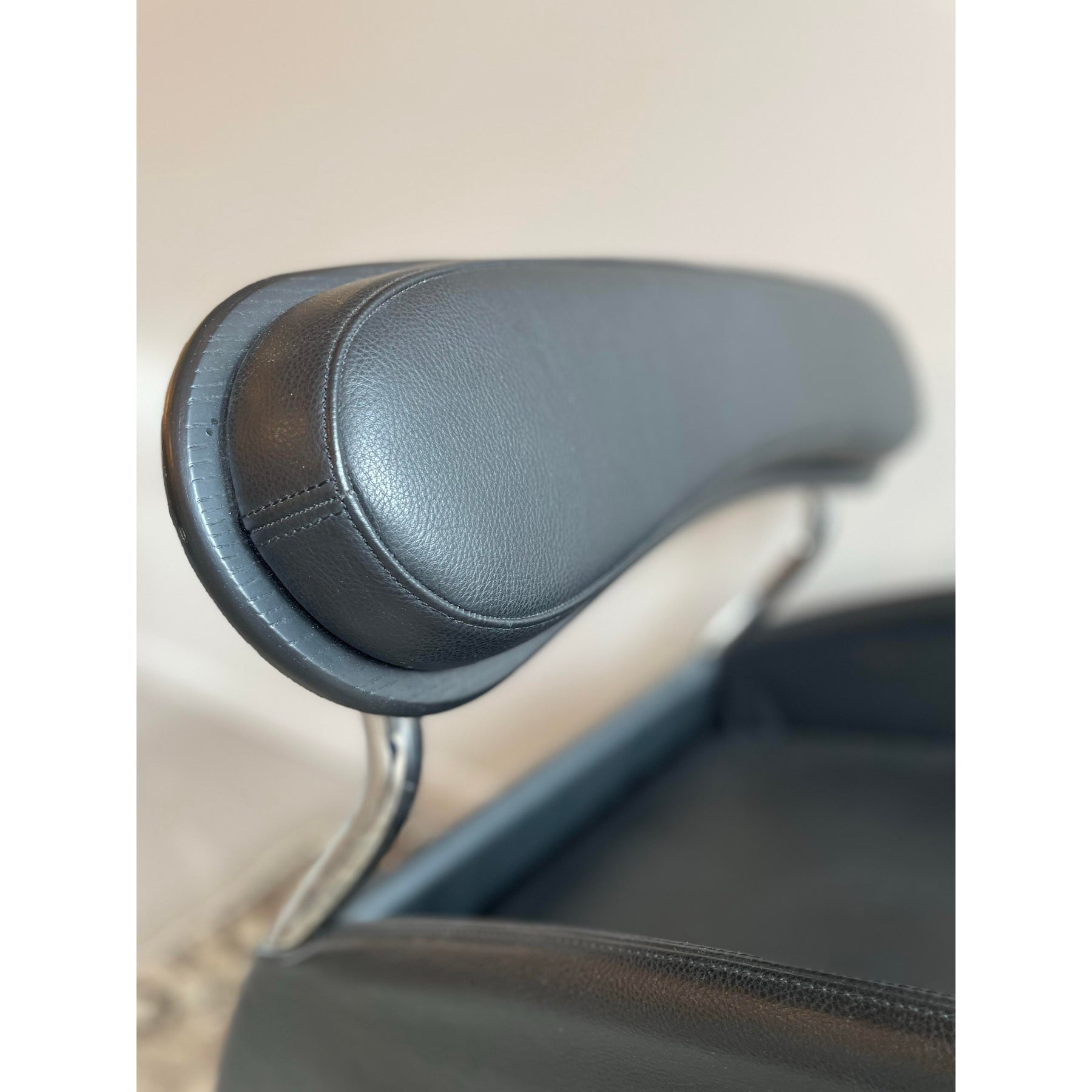 1980s Italian Modern Memphis Style Armchair in the Manner of Massimo Iosa Ghini