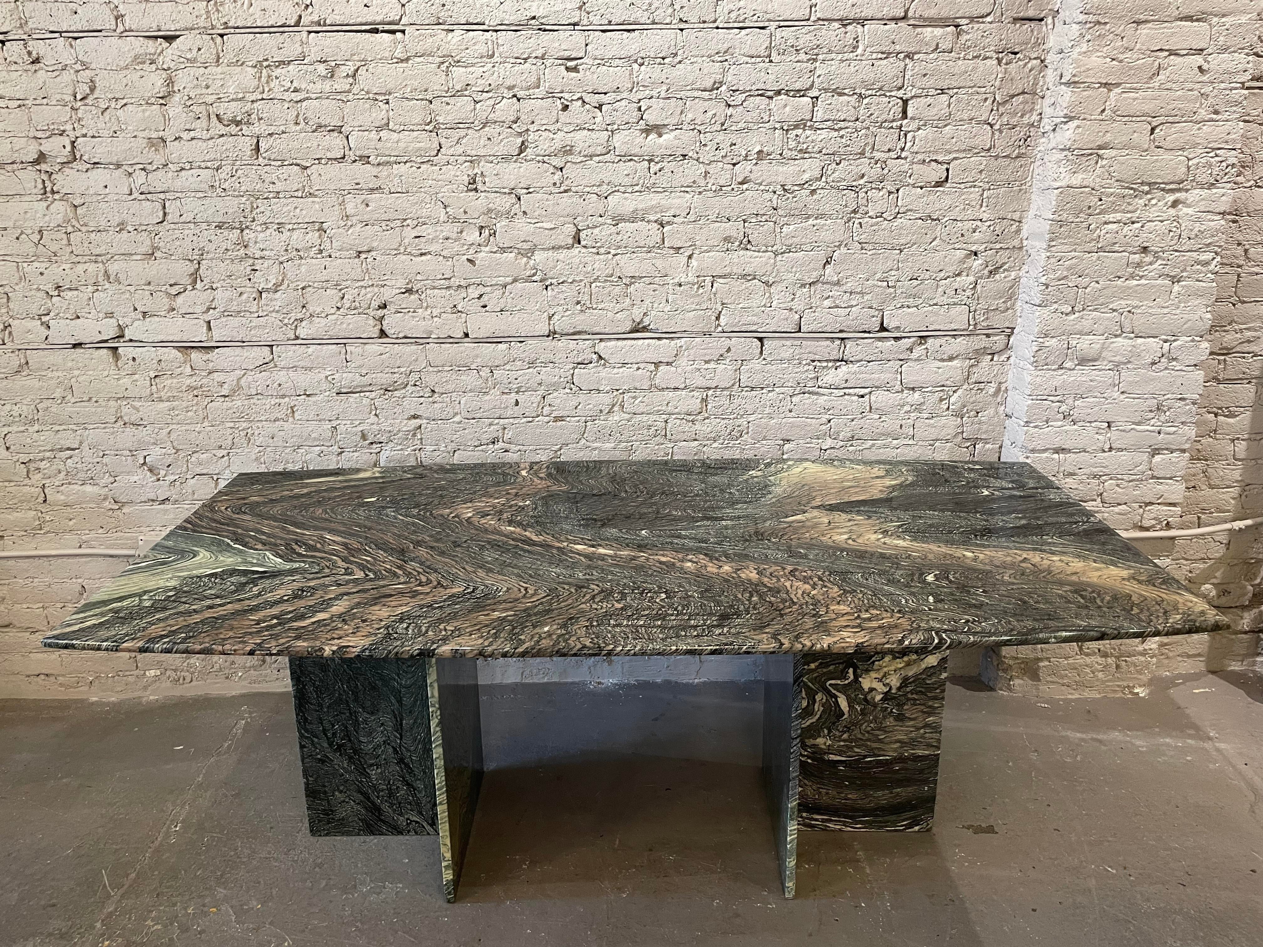 1980s Postmodern Cipollino Ondulato Dining Table
