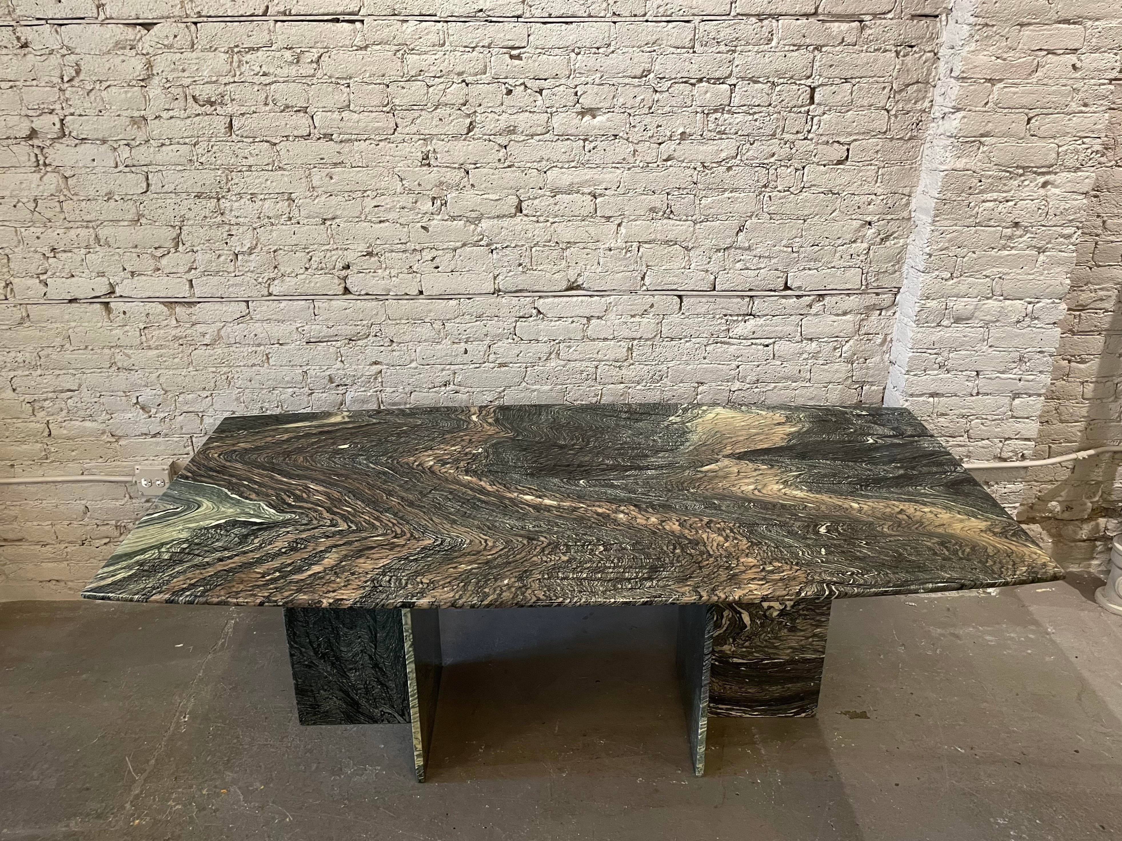 1980s Postmodern Cipollino Ondulato Dining Table