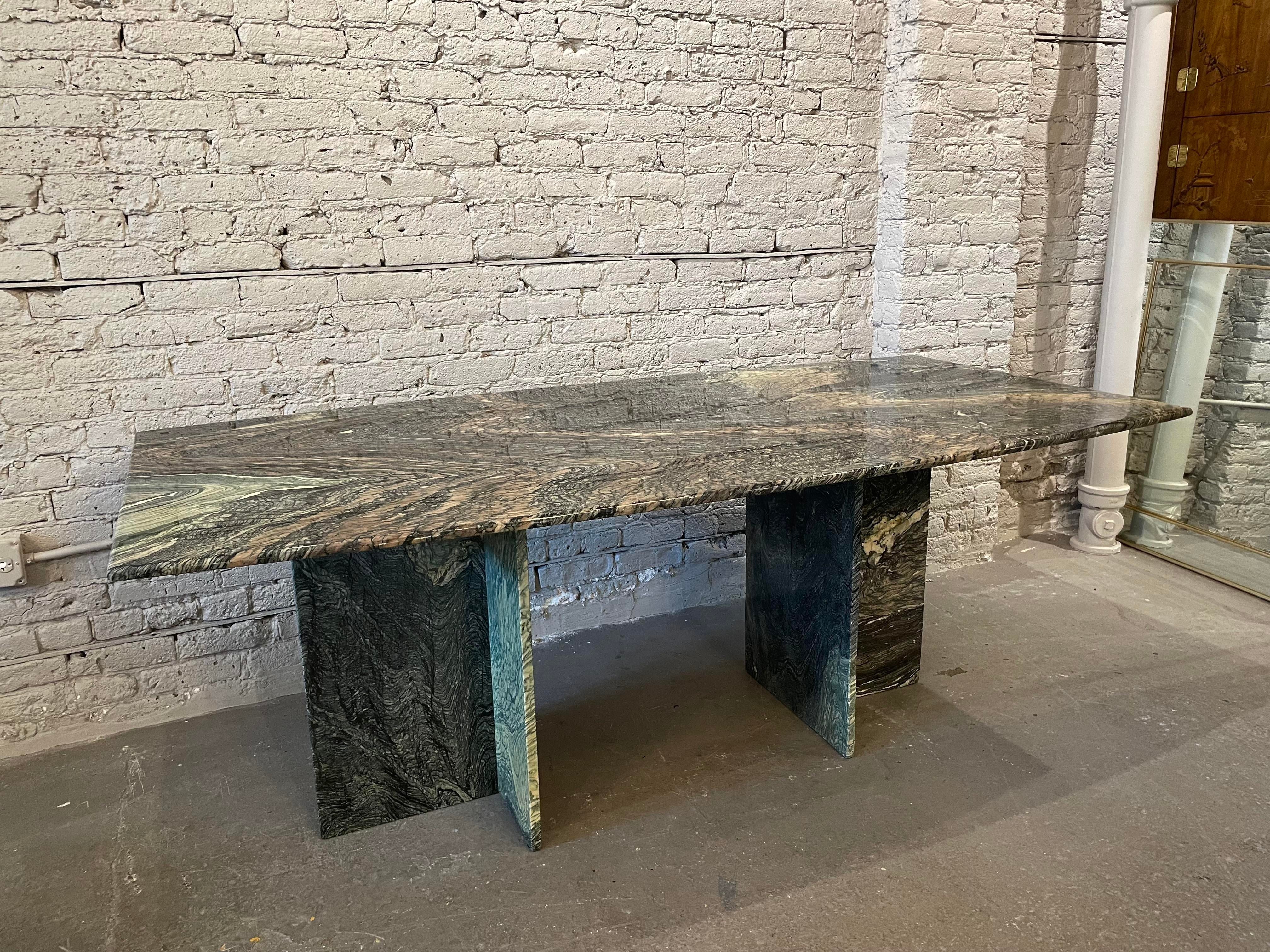 1980s Postmodern Cipollino Ondulato Dining Table