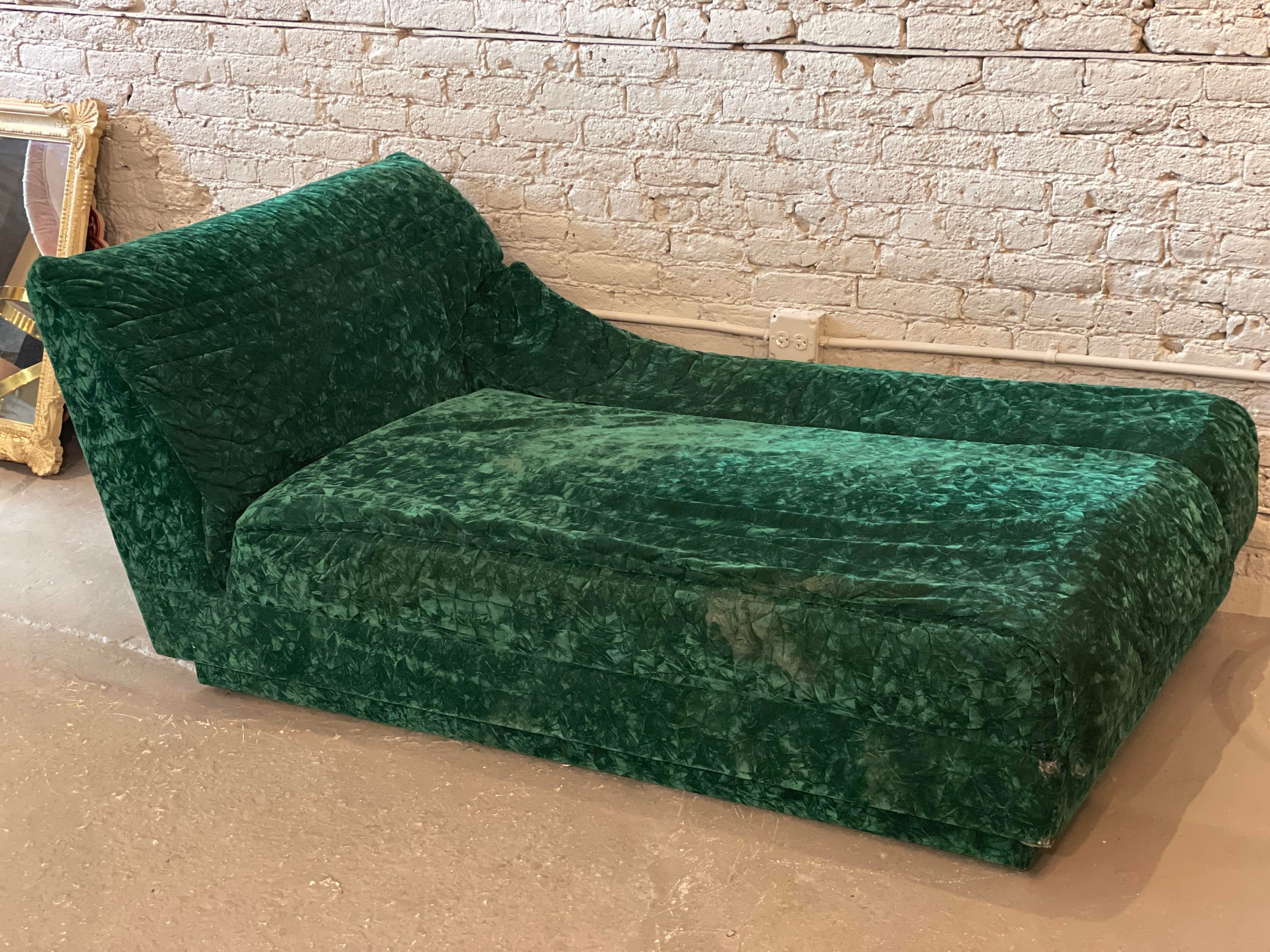 1980s Postmodern Minimalist Chaise Lounge