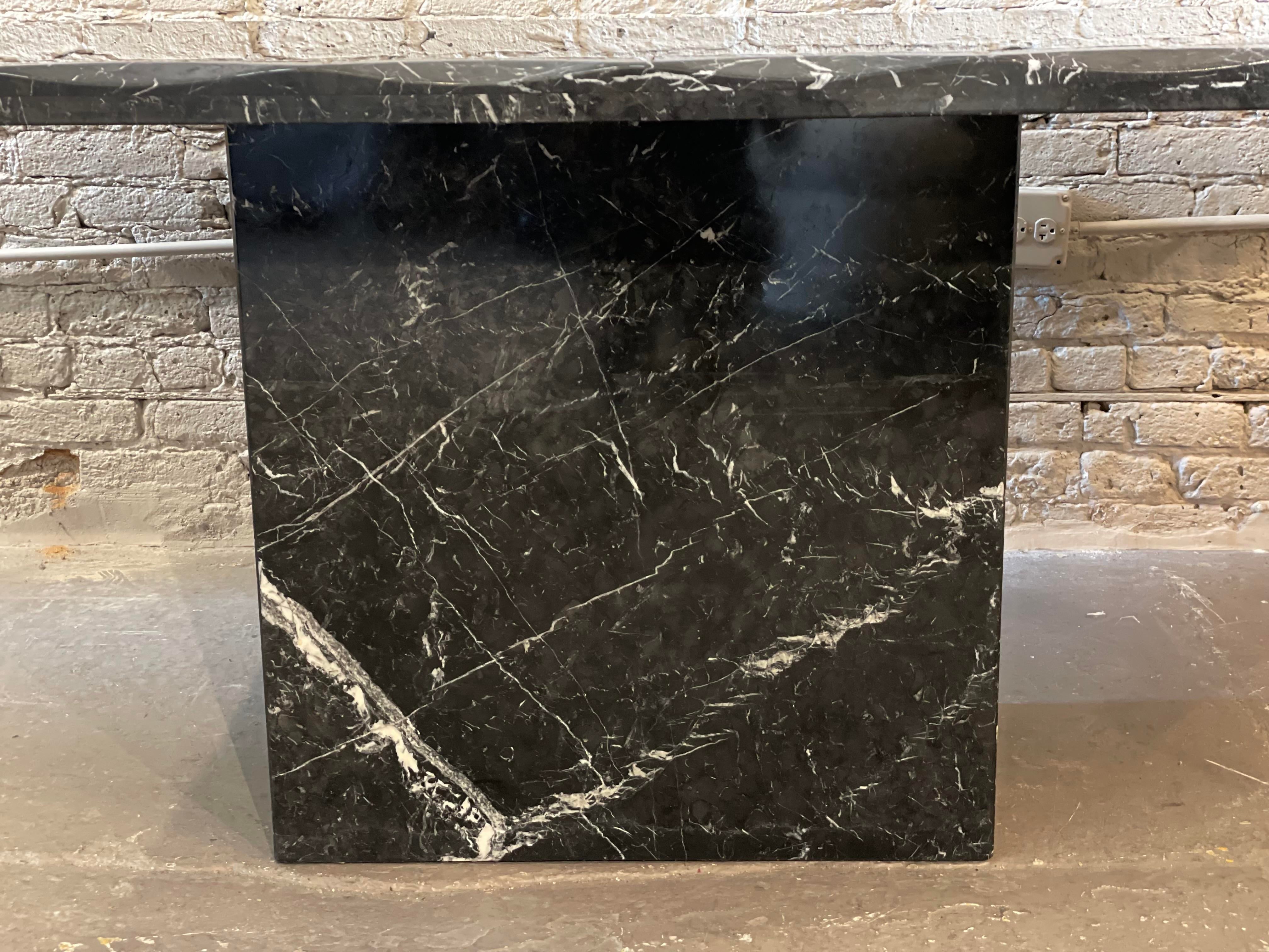 1980s Postmodern Vintage Nero Marquina Black Marble Dining Table with Scalloped Edge