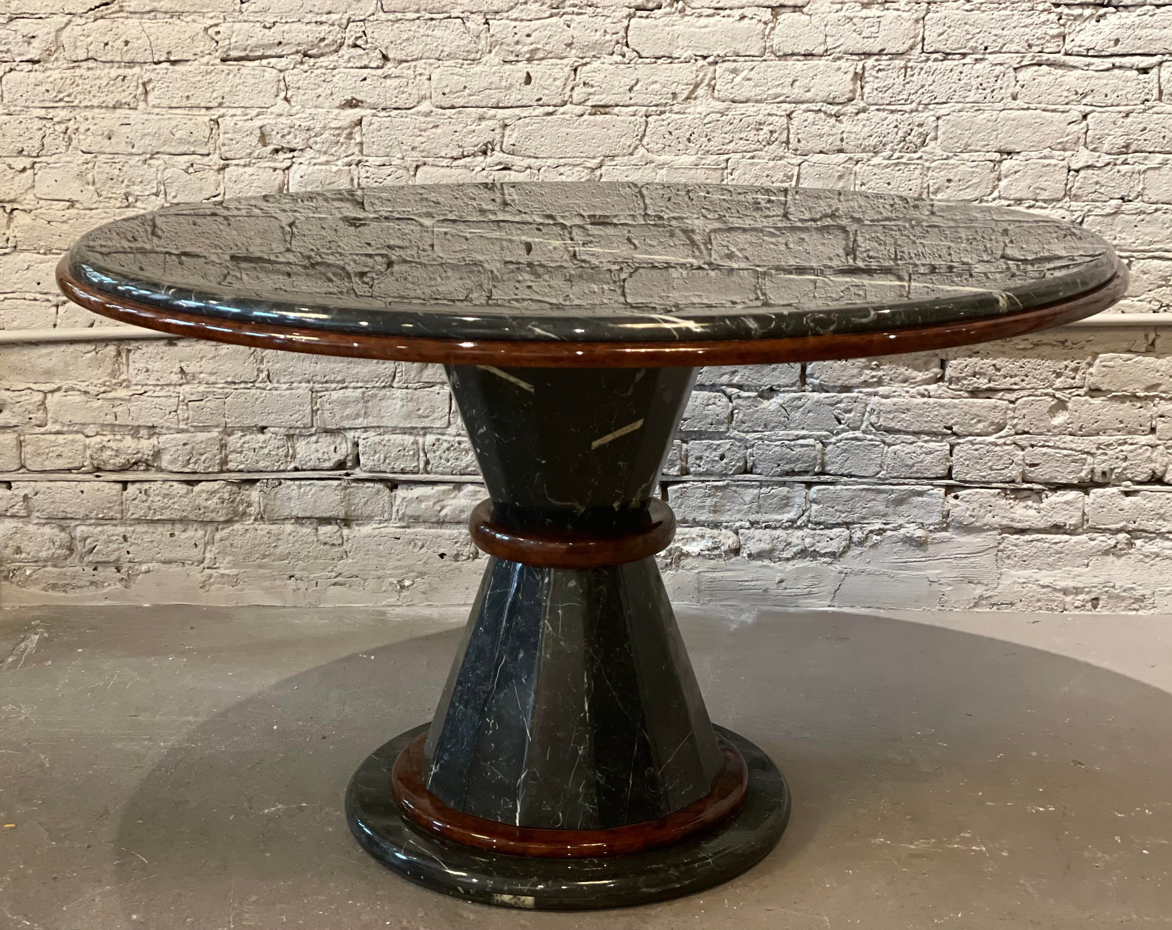 1980s Vintage Nero Marquina Black and White Marble and Wood Round Pedestal Dining Table