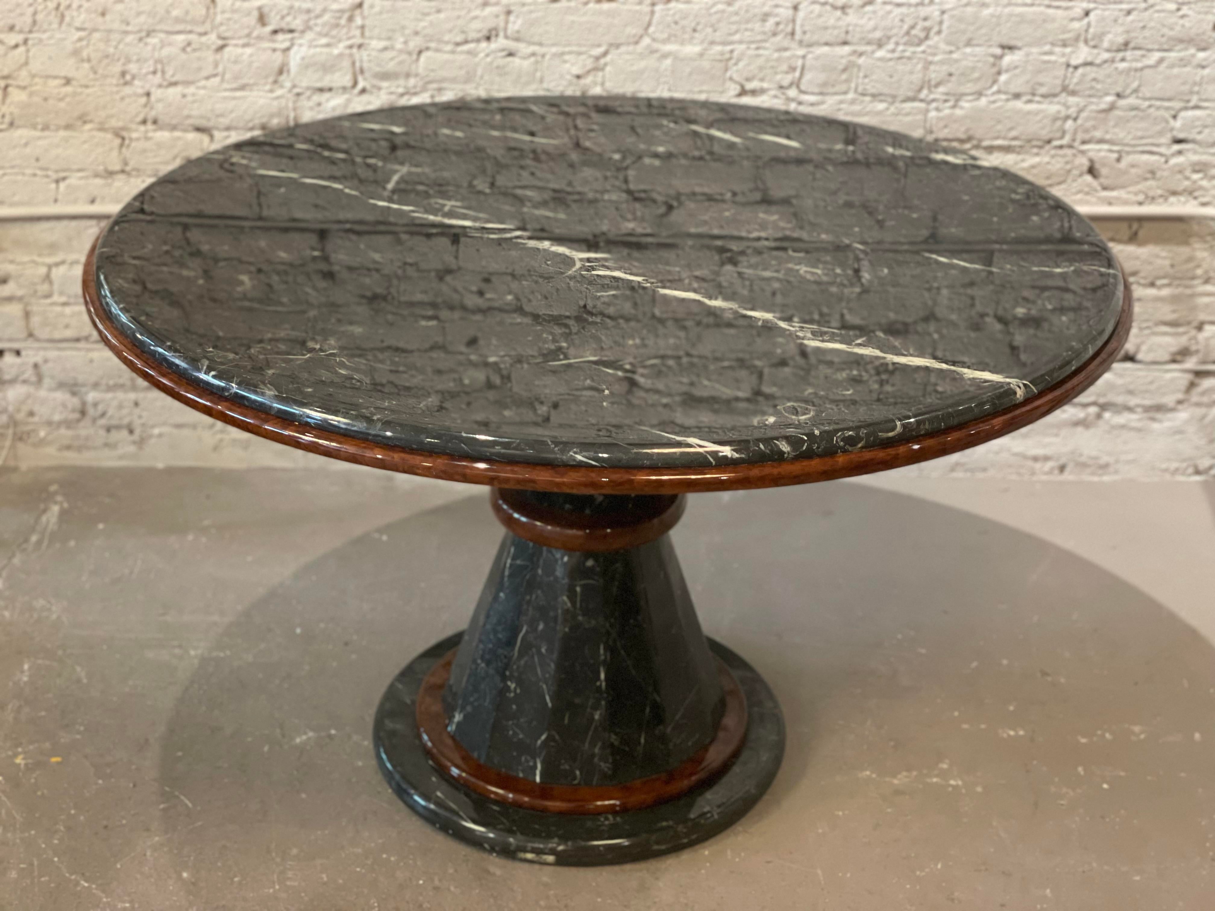 1980s Vintage Nero Marquina Black and White Marble and Wood Round Pedestal Dining Table