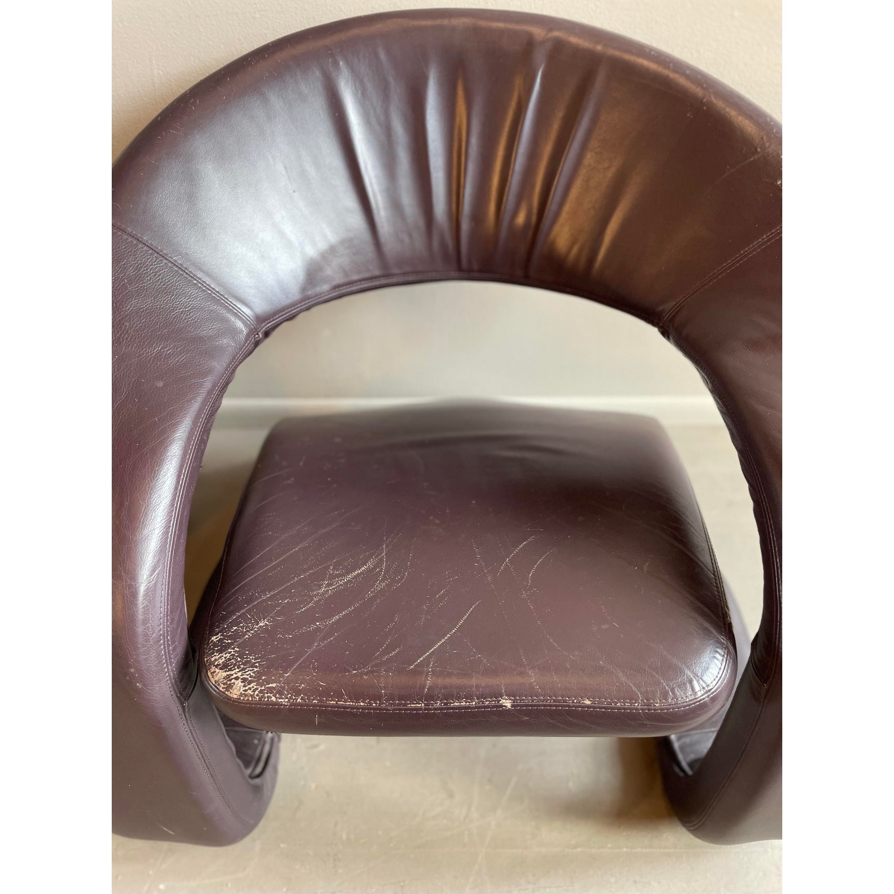 1980s Vintage Sculptural Leather Jaymar Chairs - A Pair