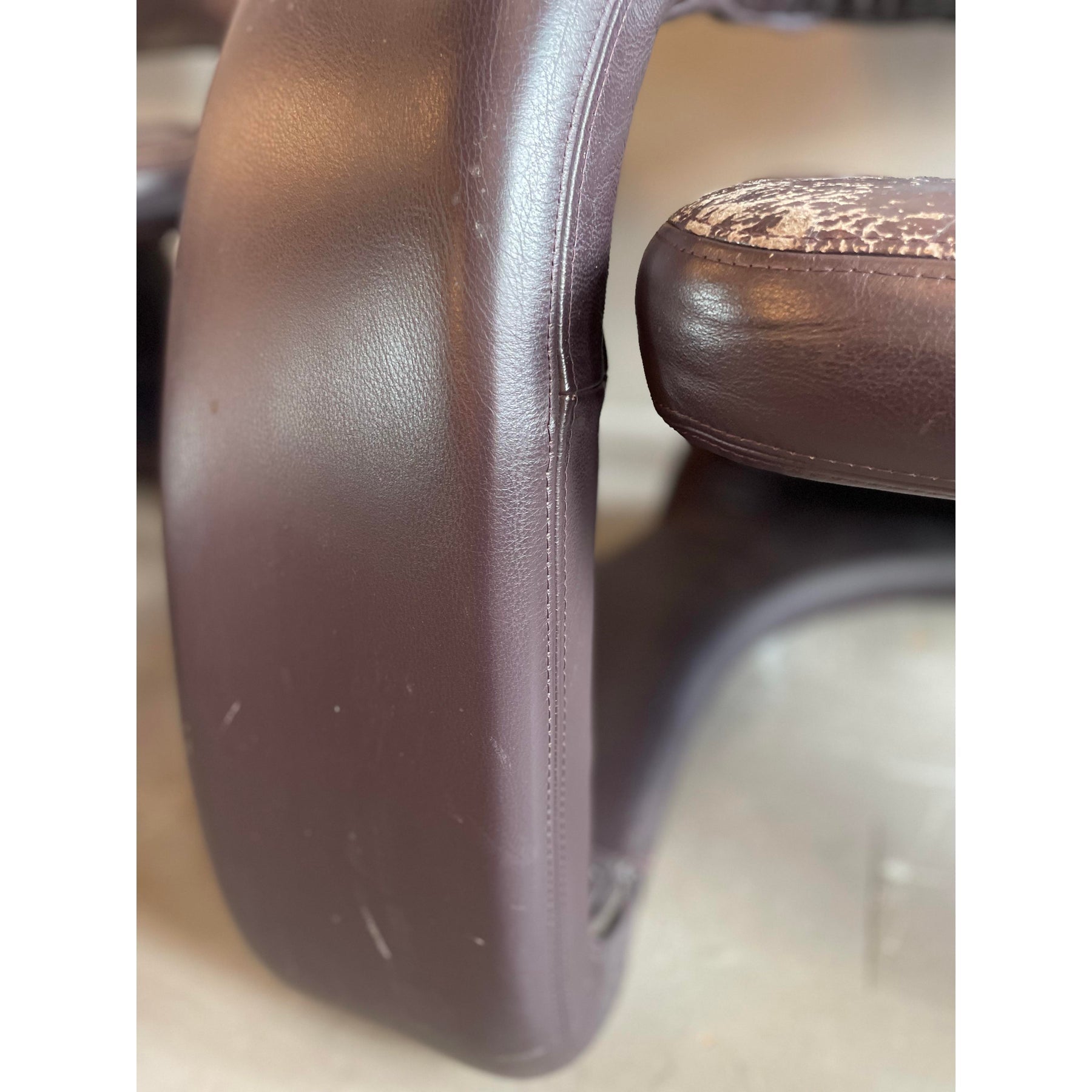 1980s Vintage Sculptural Leather Jaymar Chairs - A Pair