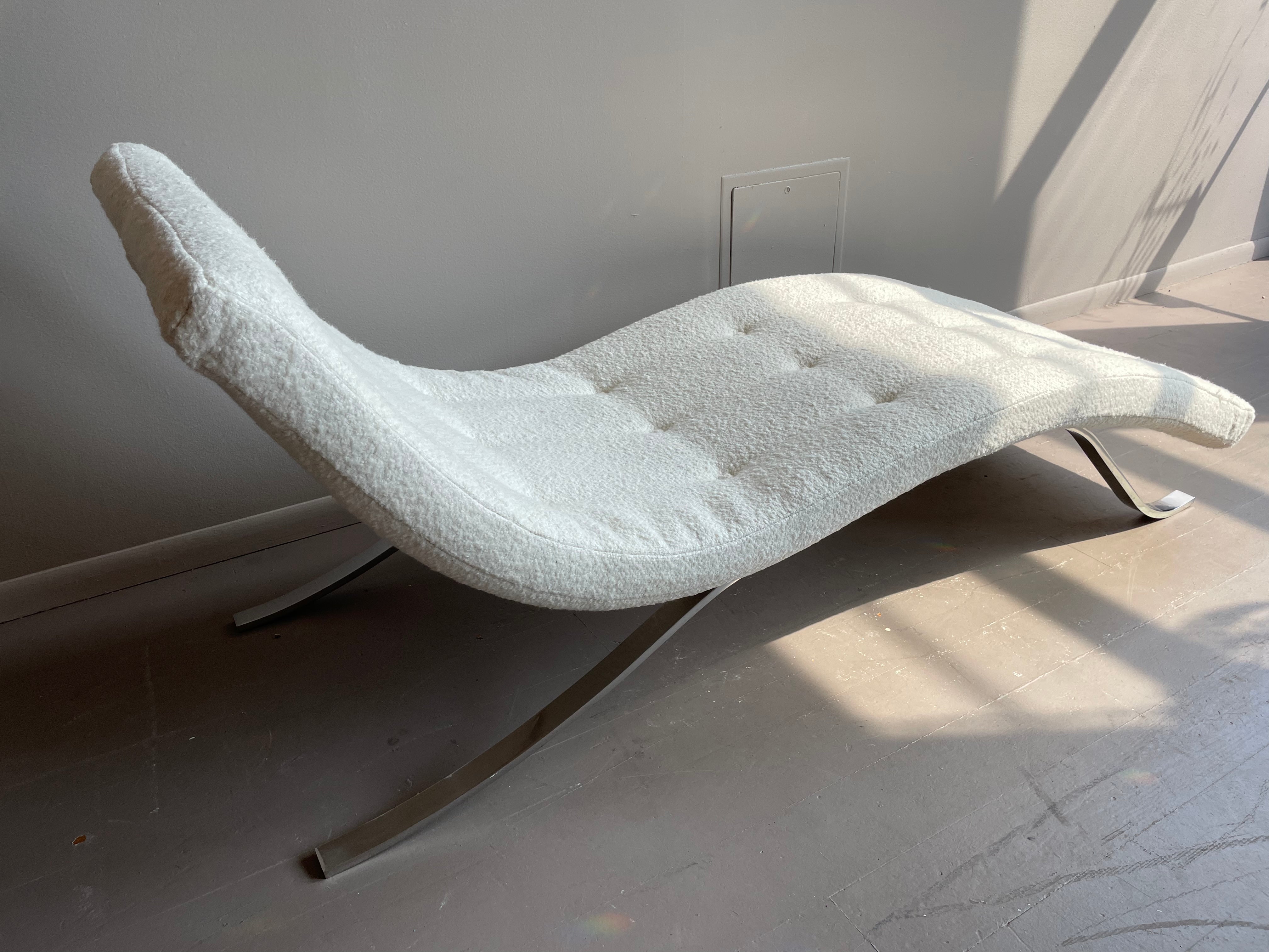 1980s Vintage Chrome Chaise in French Boucle