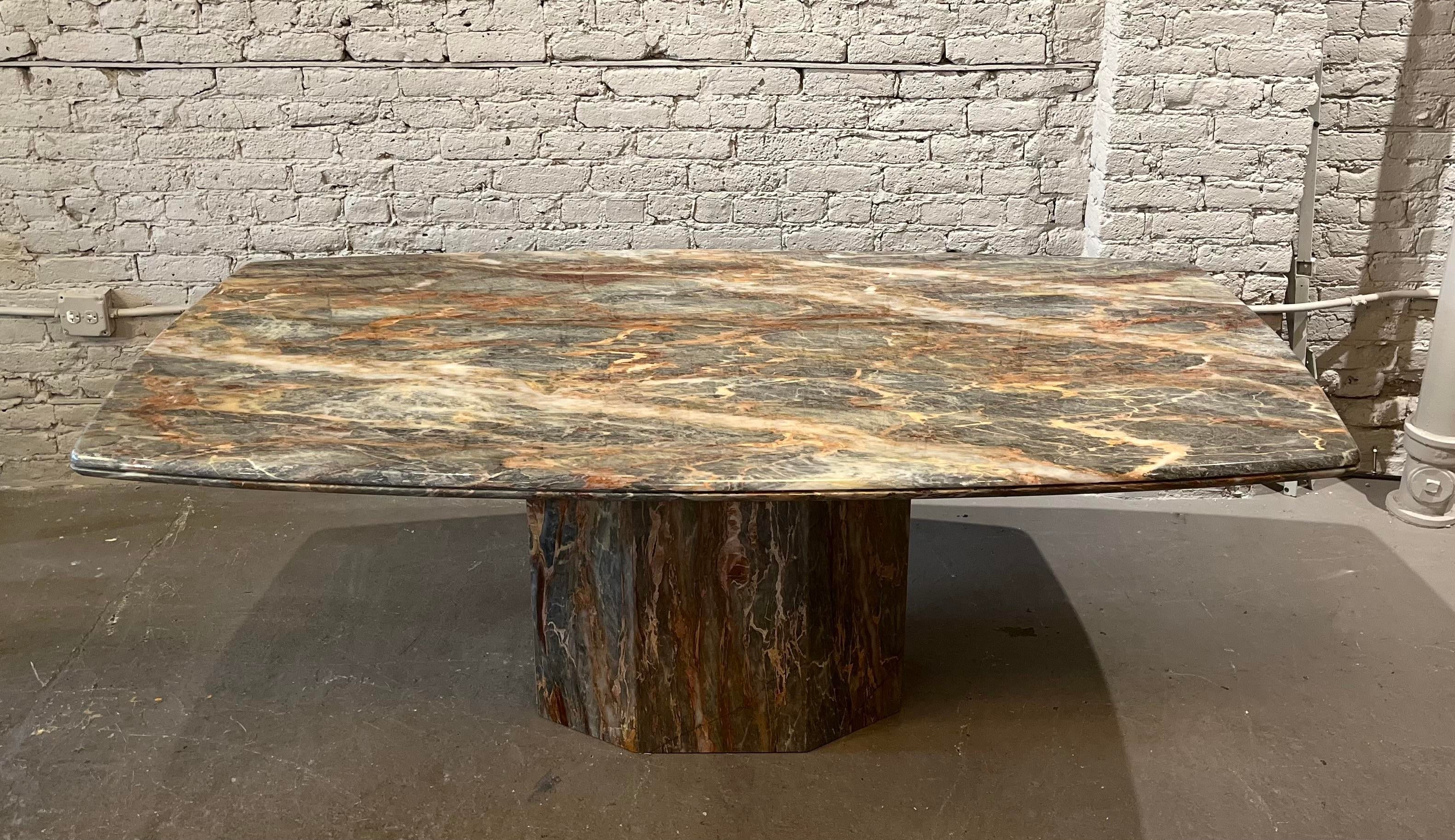 Italian 1970s Fior Di Pesco Marble Vintage Dining Table
