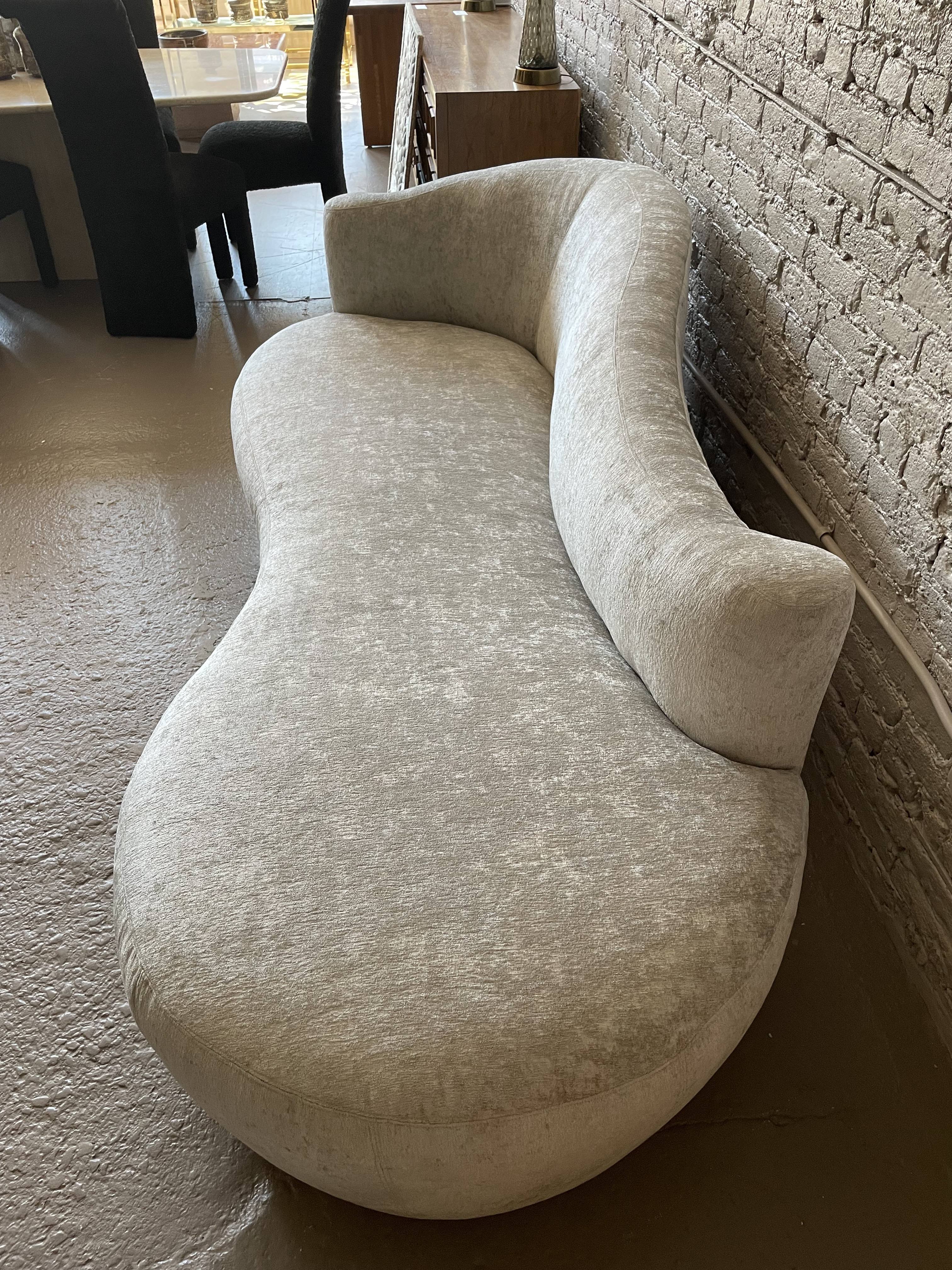 Postmodern Weiman Curved Sofa Chaise Serpentine Attributed to Kagan