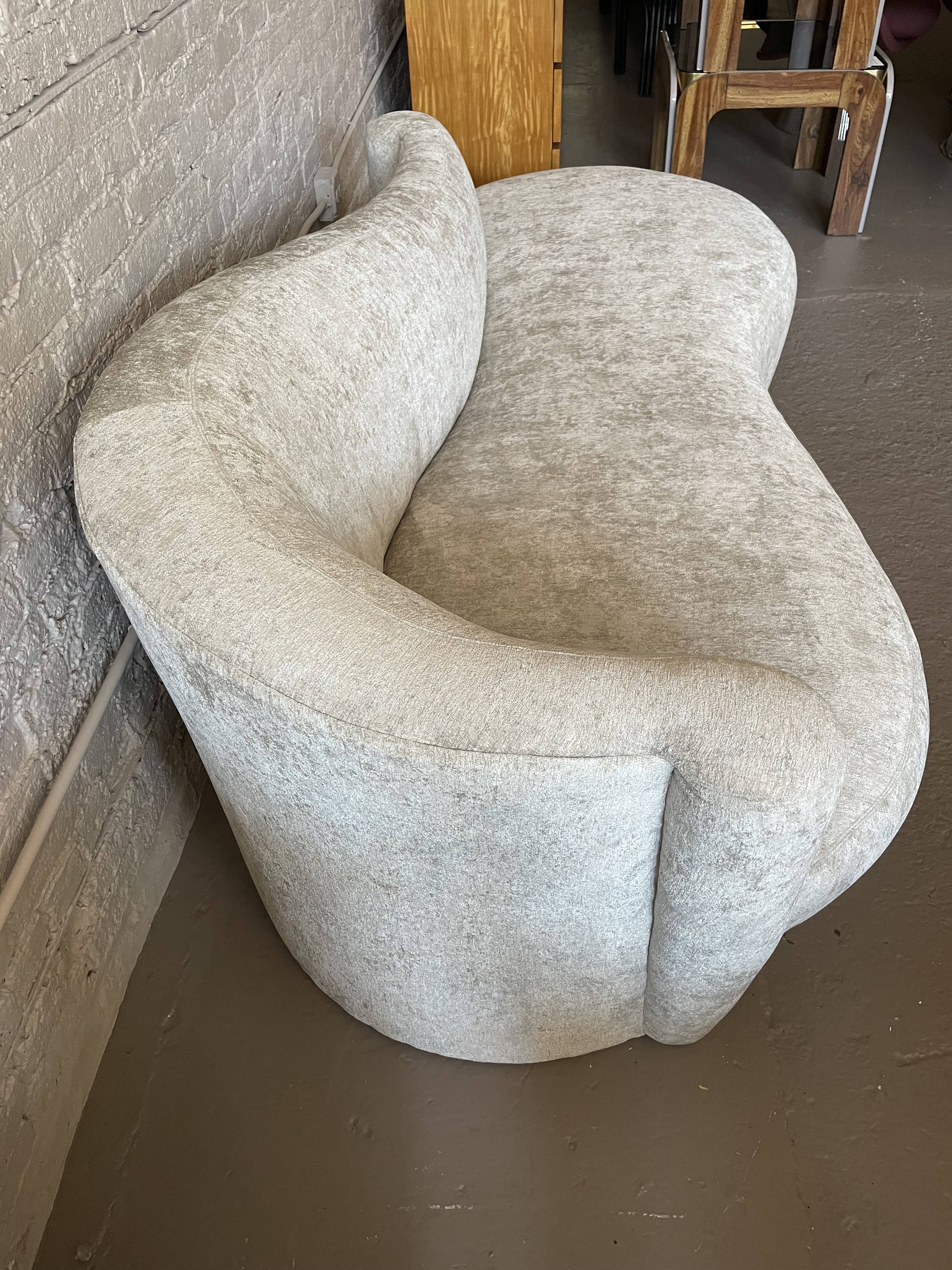 Postmodern Weiman Curved Sofa Chaise Serpentine Attributed to Kagan