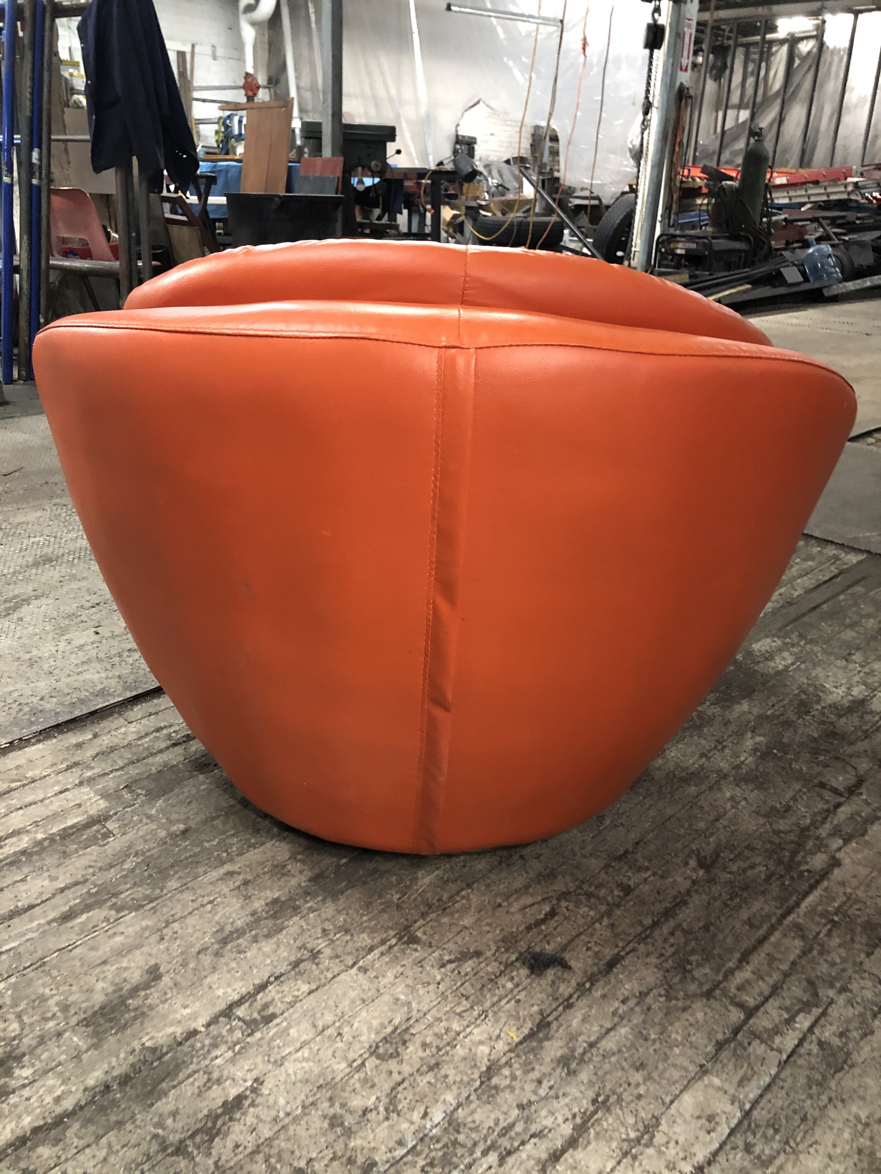 Vintage Mid Century Milo Baughman-Style Oversized Swivel Chair