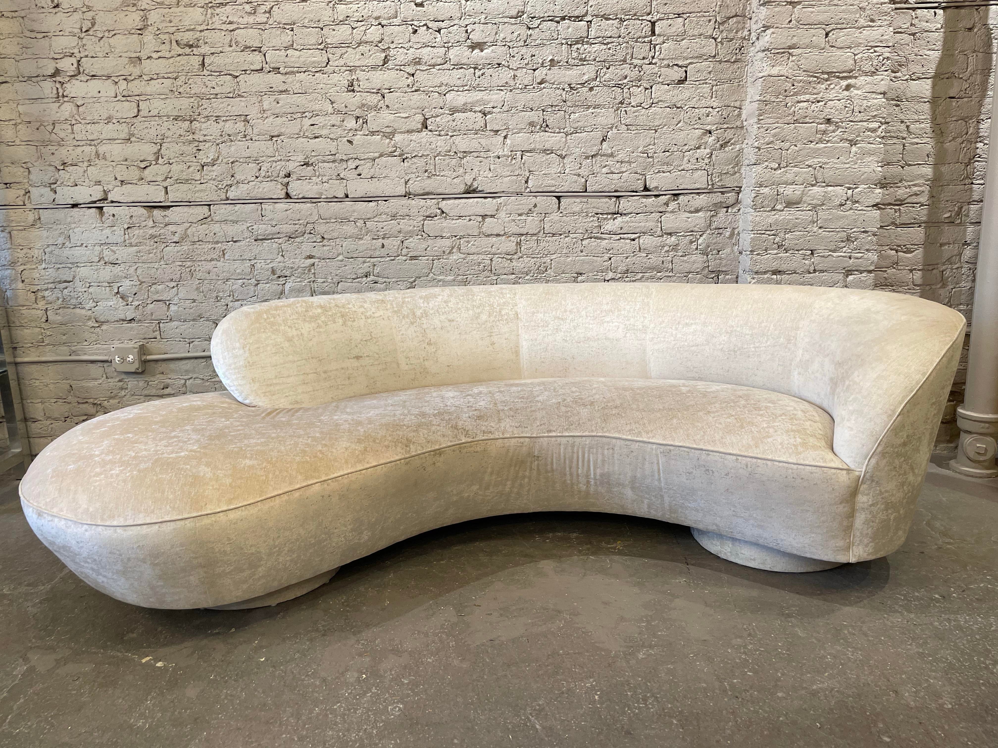 Vintage Vladimir Kagan Directional Cloud Sofa 1980s