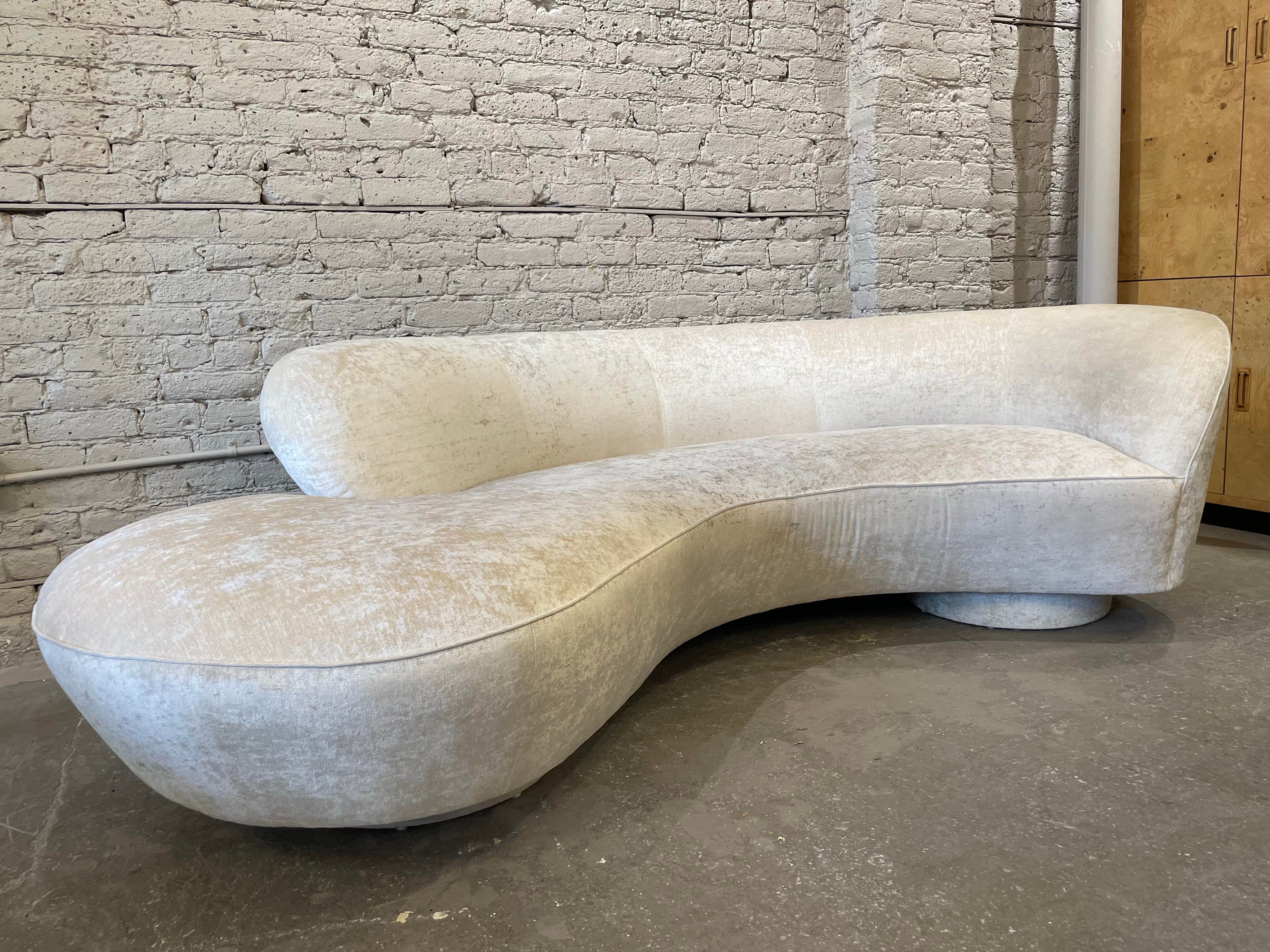 Vintage Vladimir Kagan Directional Cloud Sofa 1980s