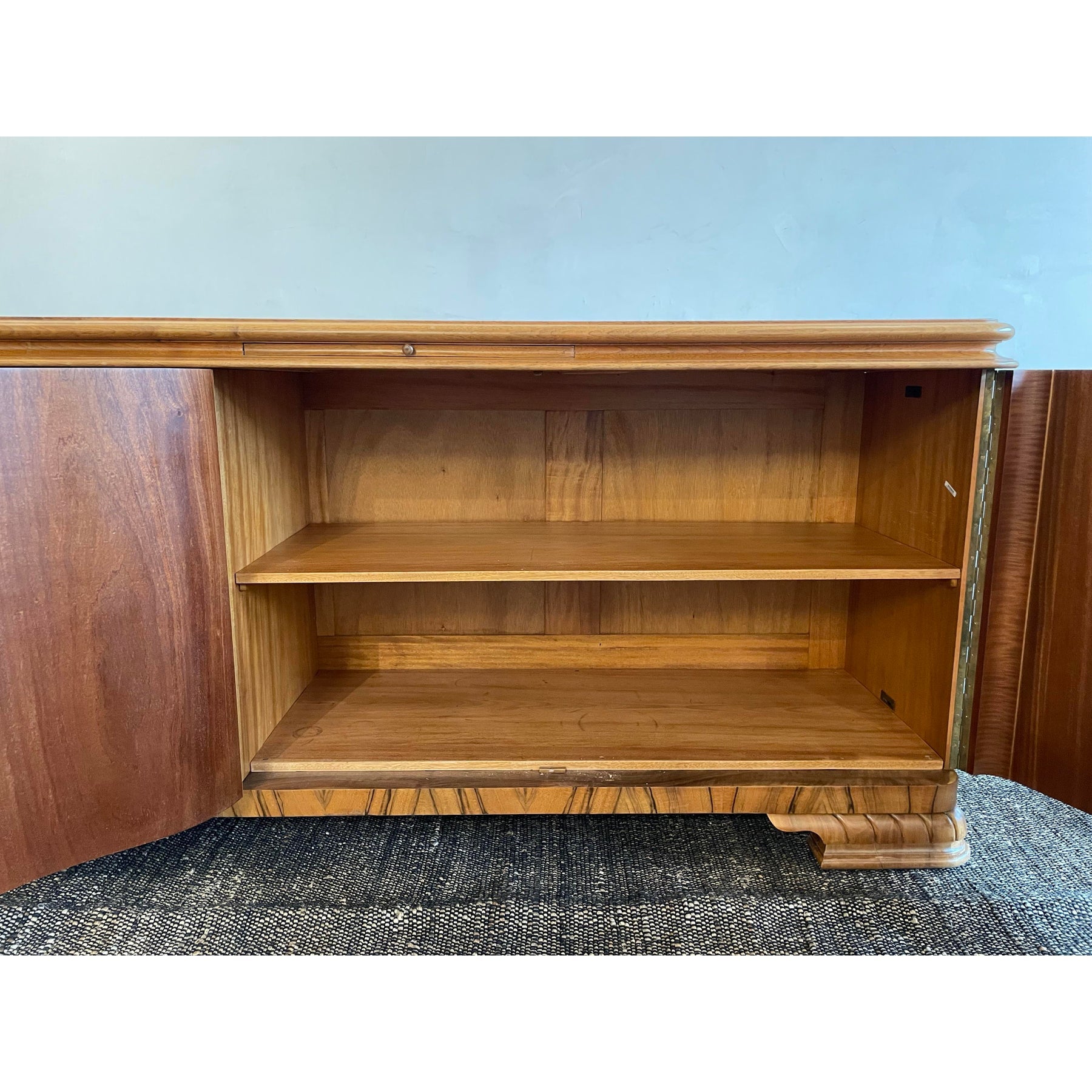 1910/1920s Antique Vintage Burled Wood Art Deco German Sideboard Credenza Large