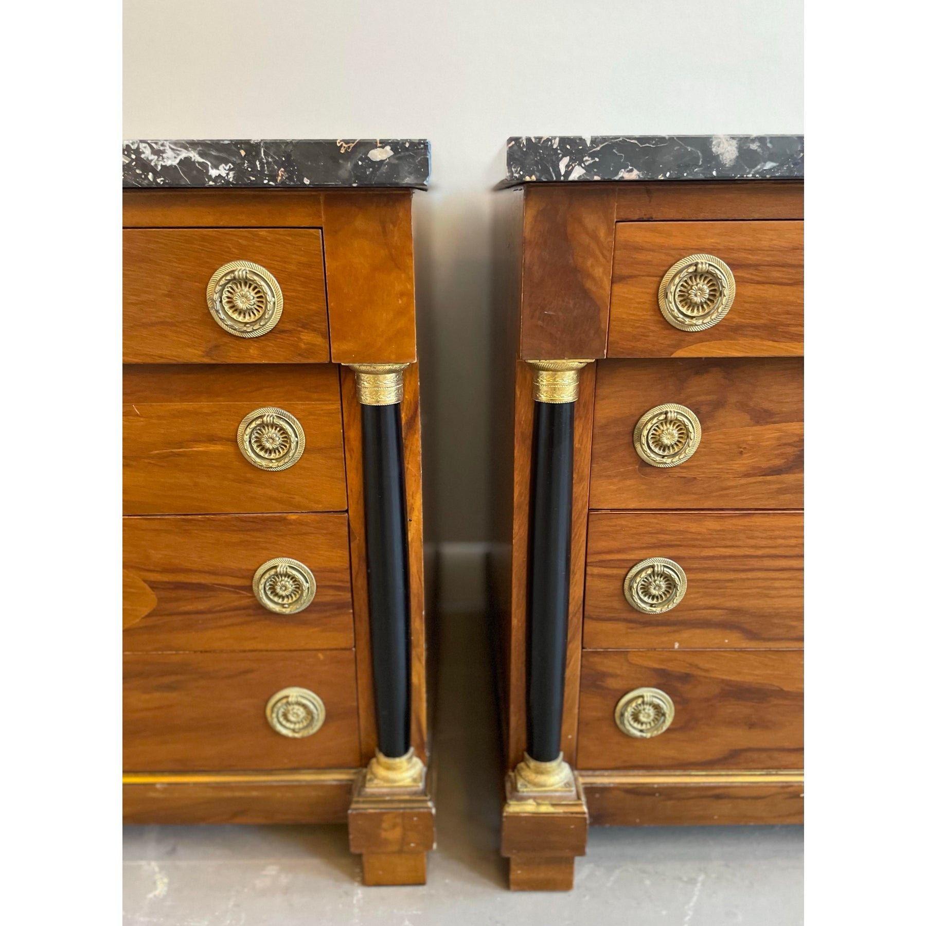 1940s Vintage Biedermeier Walnut Nightstands With Nero Portoro Marble Top - A Pair
