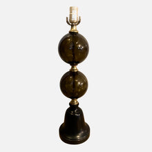 Cargar imagen en el visor de la galería, 1960s Mid-Century Hollywood Regency Smoked Glass Brass Lamp
