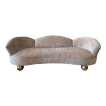 Cargar imagen en el visor de la galería, 1960s Vintage Sofa - Reupholstered
