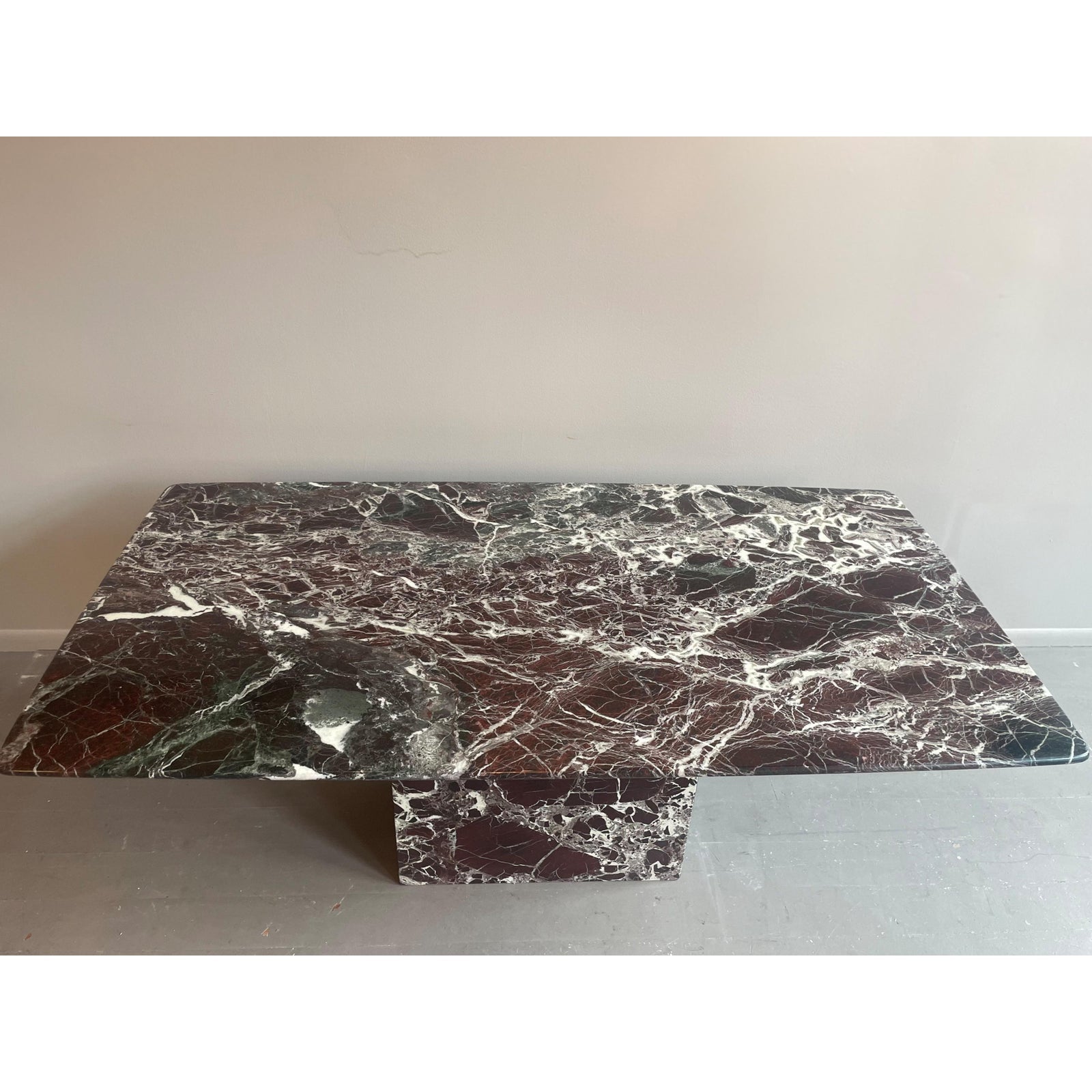 1970s Vintage Italian Rosso Levantó Red and Black Marble Dining Table Cushion Shape