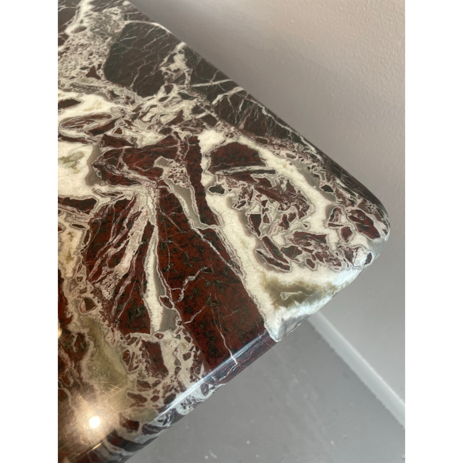 1970s Vintage Italian Rosso Levantó Red and Black Marble Dining Table Cushion Shape