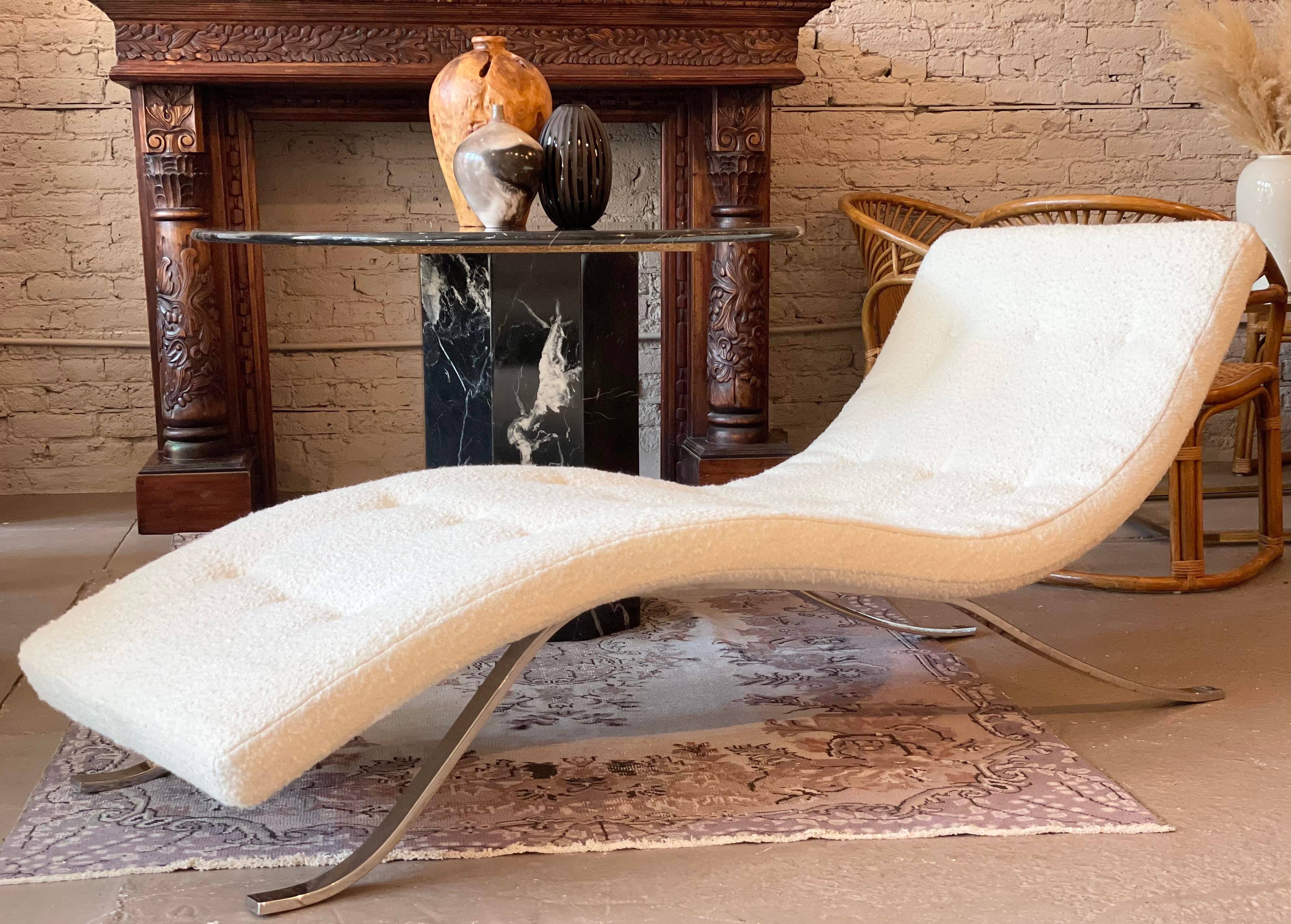 1980s Vintage Chrome Chaise in French Boucle