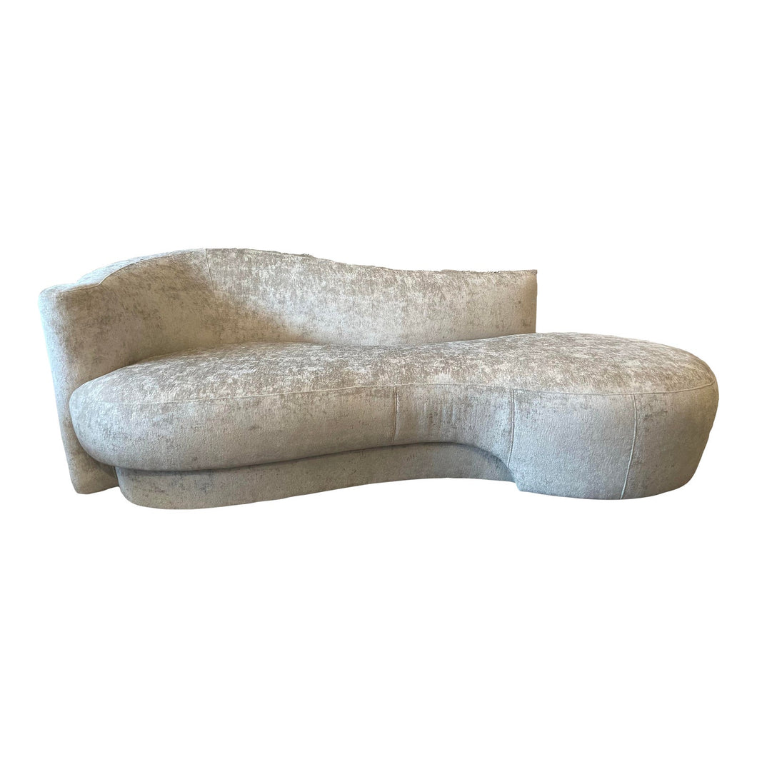 Curved Sofa Chaise 1980s in the Manner of Kagan