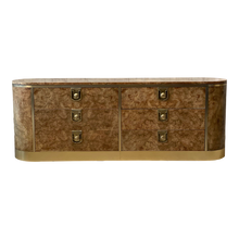 Cargar imagen en el visor de la galería, 1970s Vintage Mastercraft Burled Wood With Brass Pulls Credenza Dresser
